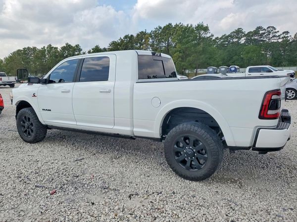 2022 RAM 2500 LARAMIE MEGA CAB 4X4