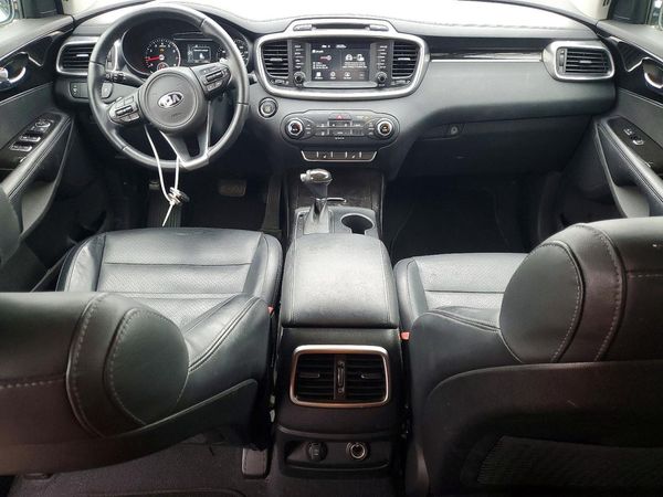2017 KIA SORENTO