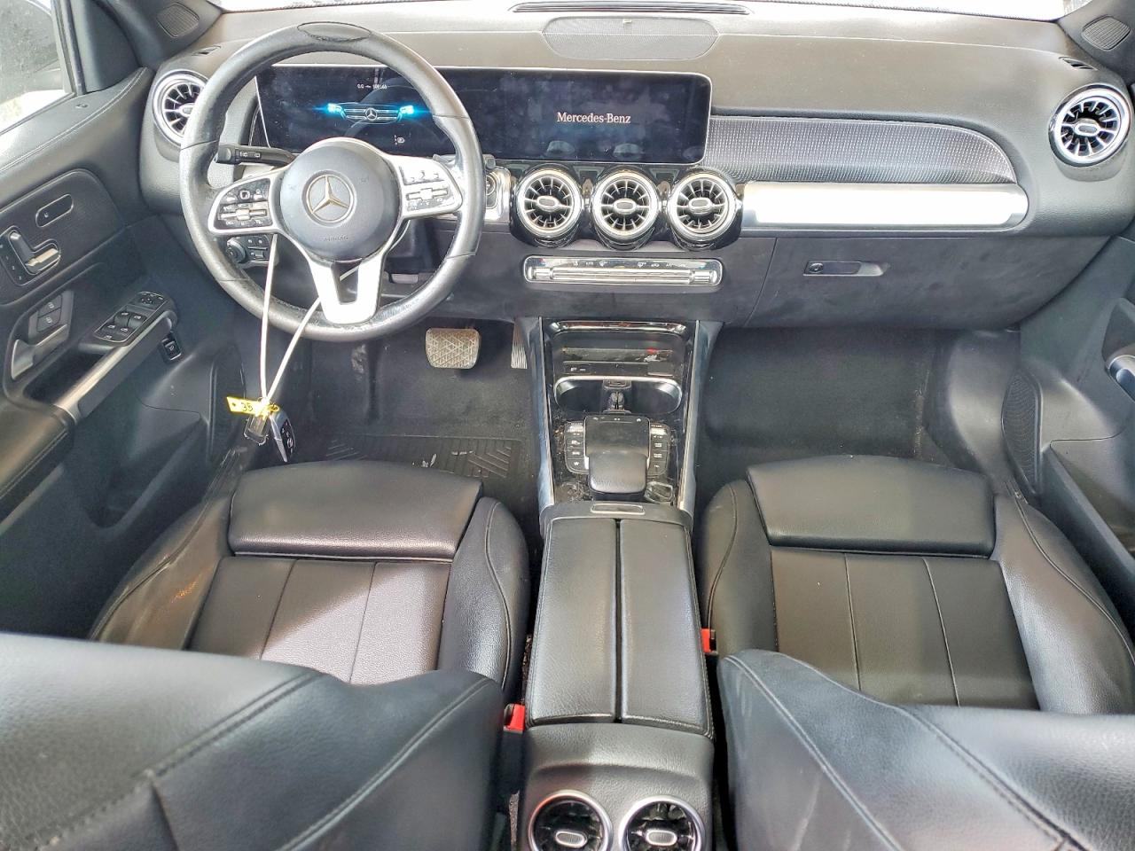 2021 MERCEDES-BENZ GLB GLB250