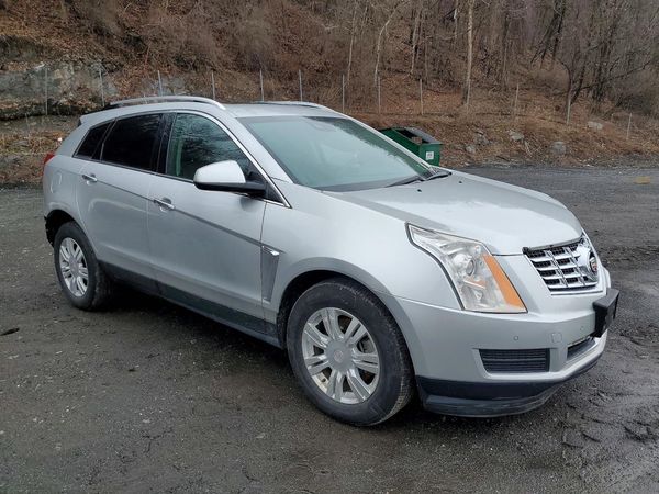 2015 CADILLAC SRX Luxury