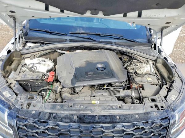 2018 LAND ROVER RANGEROVER S — Engine bay
