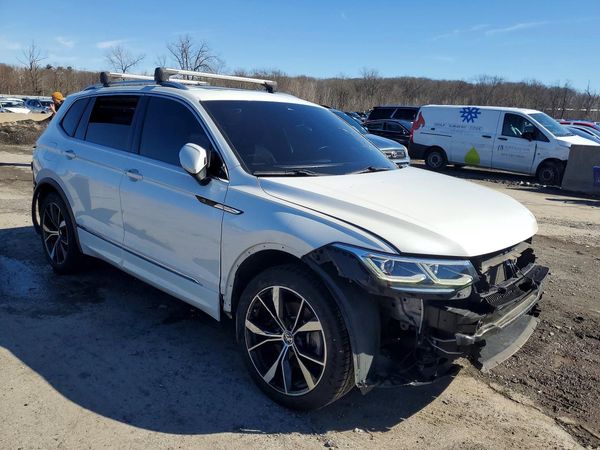 2022 VOLKSWAGEN TIGUAN