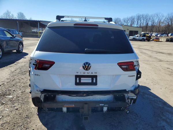 2022 VOLKSWAGEN TIGUAN