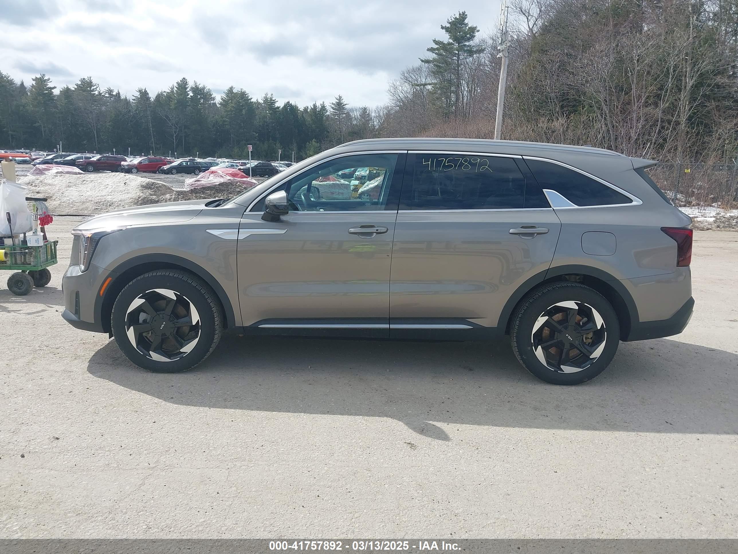 2025 KIA SORENTO HYBRID EX