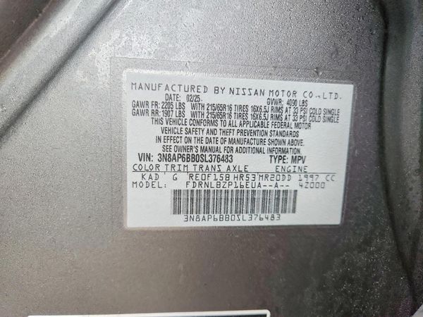 2025 NISSAN KICKS S