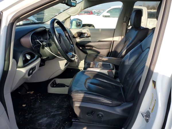 2019 CHRYSLER PACIFICA