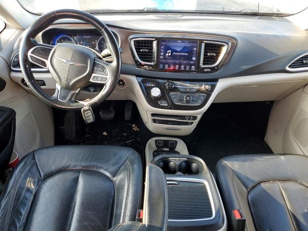 2019 CHRYSLER PACIFICA