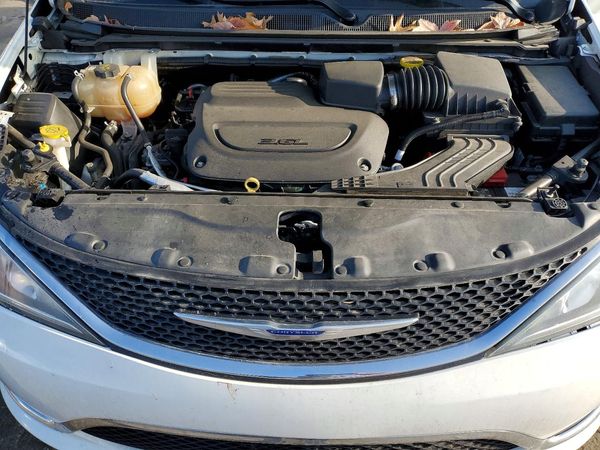 2019 CHRYSLER PACIFICA