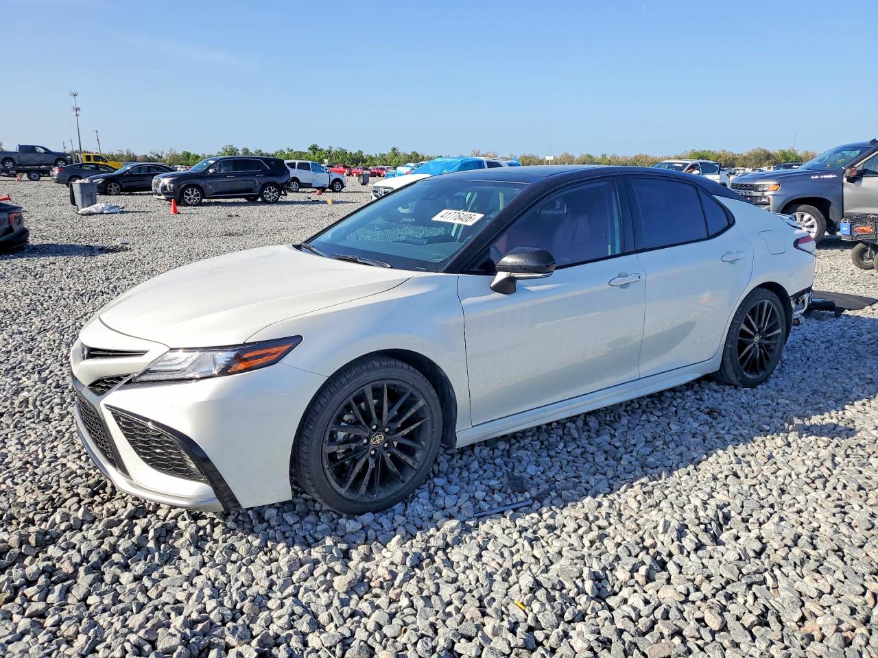 2024 TOYOTA CAMRY