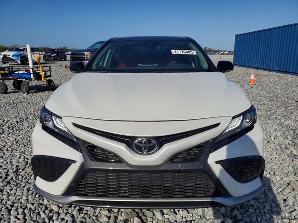 2024 TOYOTA CAMRY