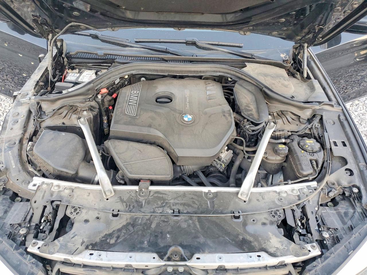 2019 BMW 530