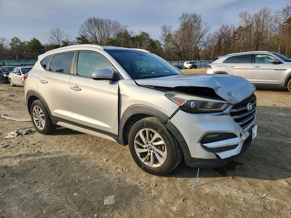 2017 HYUNDAI TUCSON