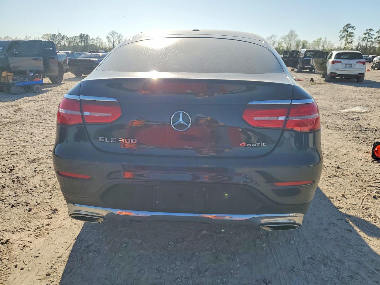 2017 MERCEDES-BENZ GLC COUPE GLC300-4M