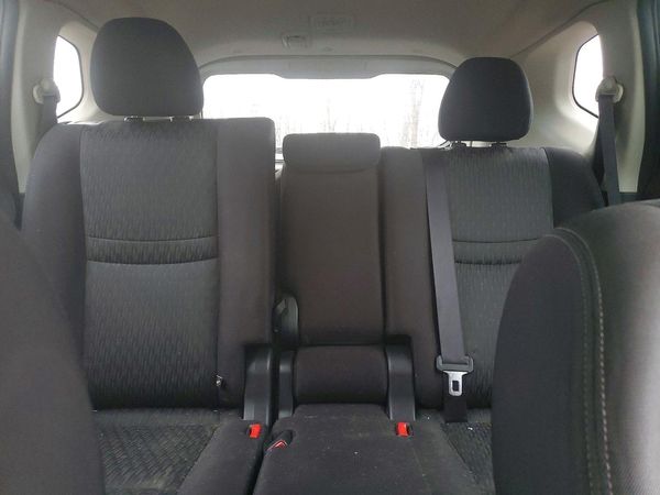2019 NISSAN ROGUE