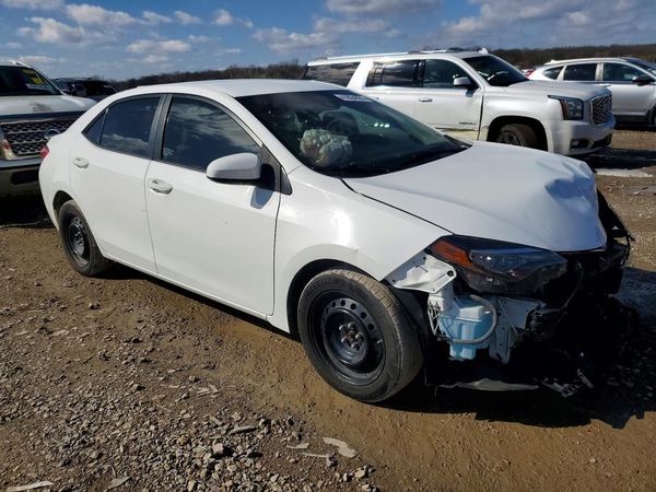 2018 TOYOTA COROLLA