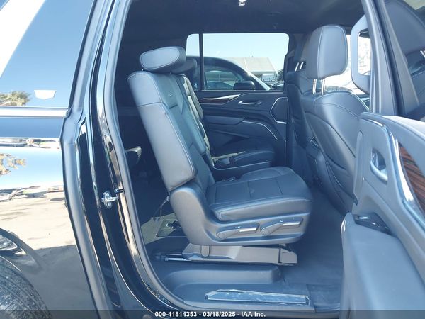 2023 CADILLAC ESCALADE ESV 2WD LUXURY