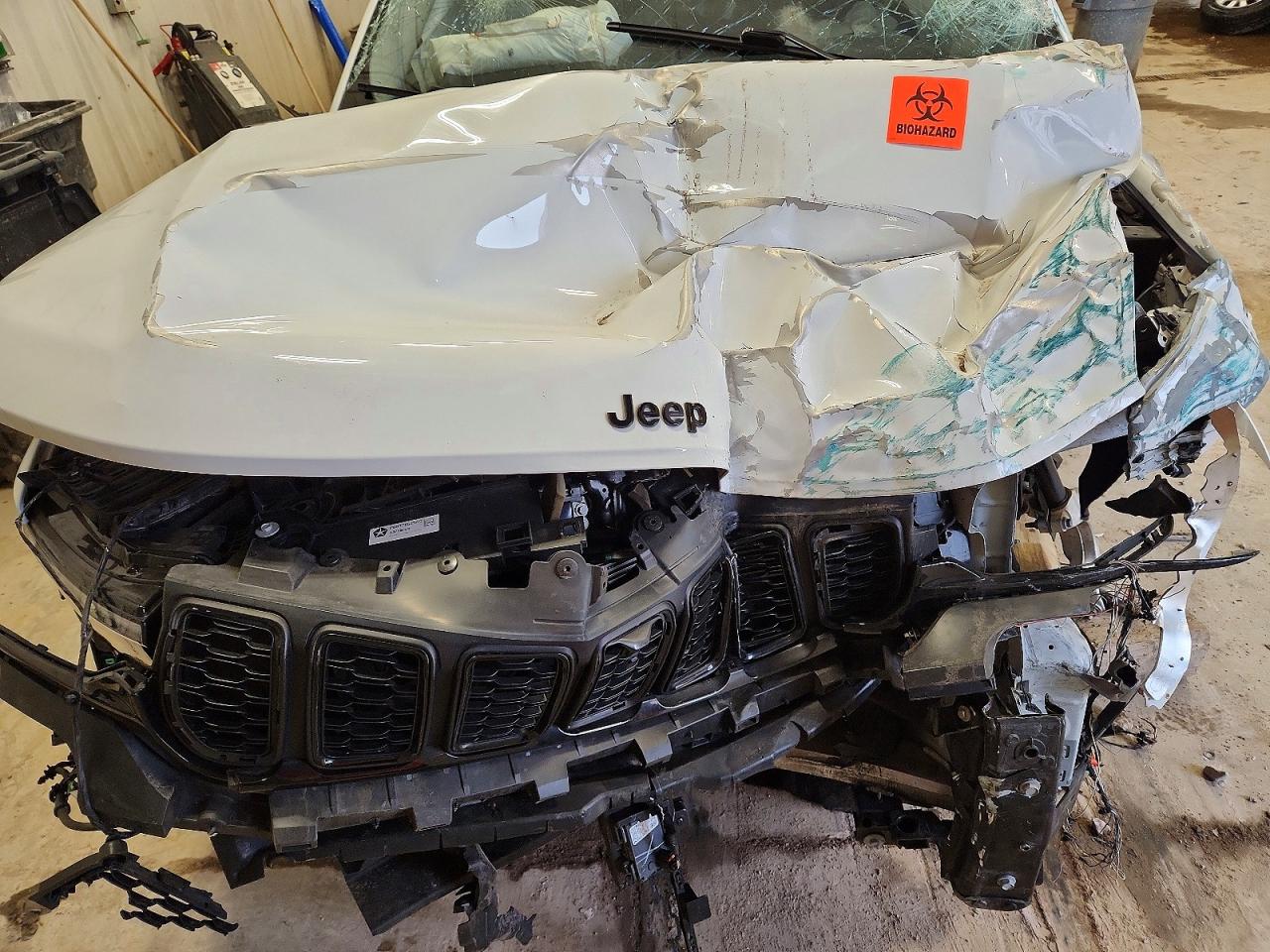 2022 JEEP GRAND CHEROKEE L LIMITED 4X4