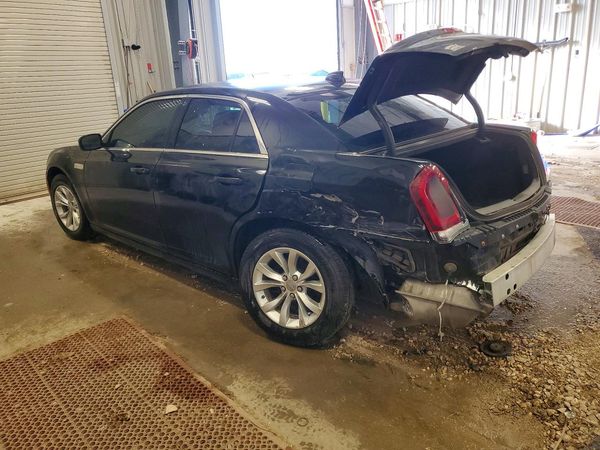 2016 CHRYSLER 300