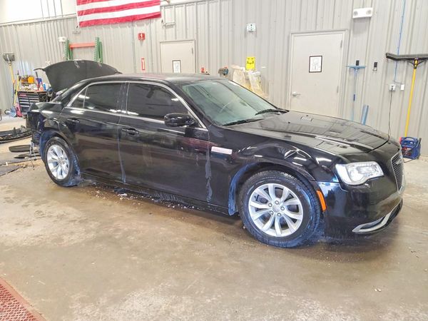 2016 CHRYSLER 300
