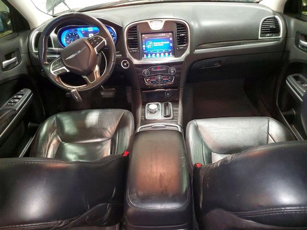 2016 CHRYSLER 300