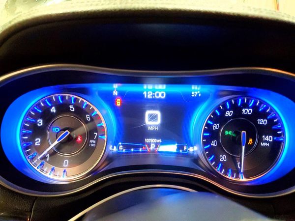 2016 CHRYSLER 300