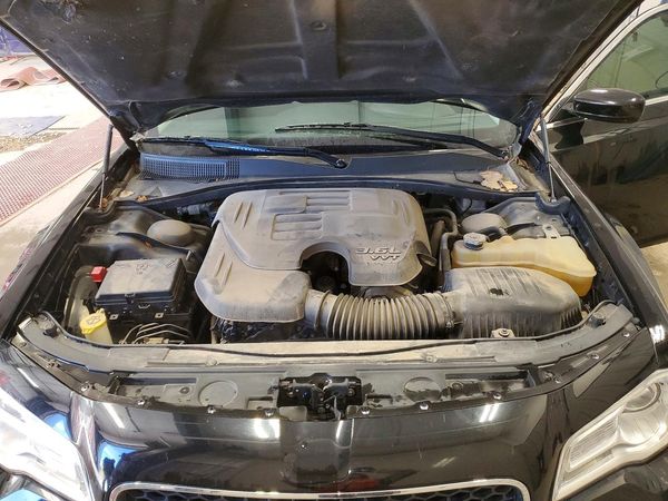 2016 CHRYSLER 300