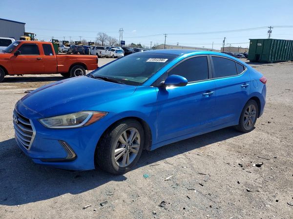 2017 HYUNDAI ELANTRA