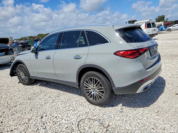 2026 MERCEDES-BENZ GLC GLC300