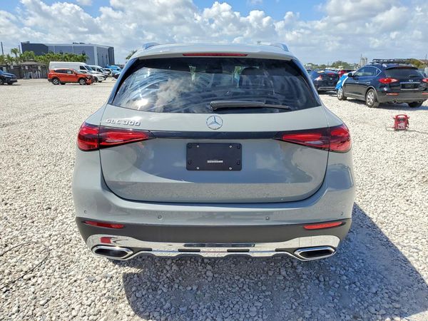 2026 MERCEDES-BENZ GLC GLC300