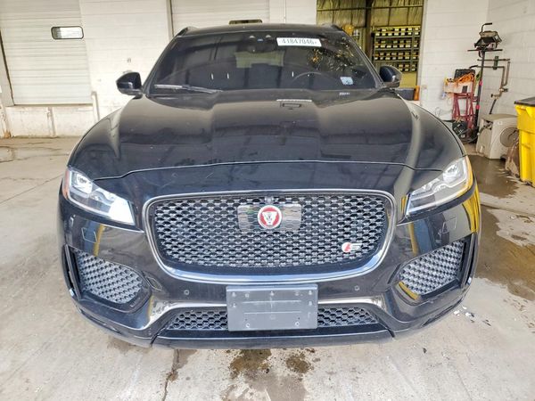 2019 JAGUAR F-PACE S