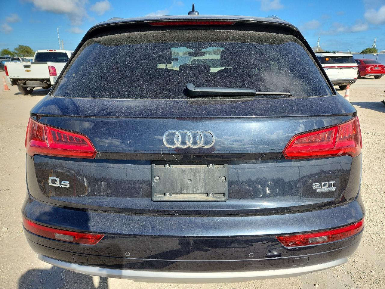 2018 AUDI Q5