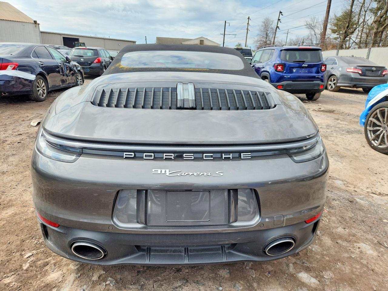 2022 PORSCHE 911