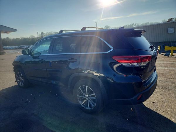 2019 TOYOTA HIGHLANDER