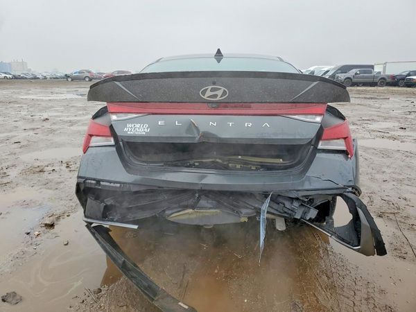 2026 HYUNDAI ELANTRA