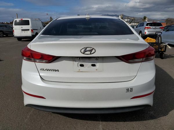 2018 HYUNDAI ELANTRA