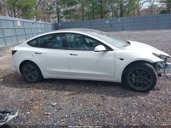 2022 TESLA MODEL 3 REAR-WHEEL DRIVE