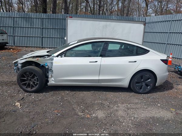 2022 TESLA MODEL 3 REAR-WHEEL DRIVE