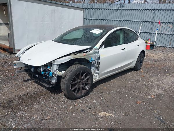 2022 TESLA MODEL 3 REAR-WHEEL DRIVE