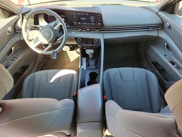 2021 HYUNDAI ELANTRA