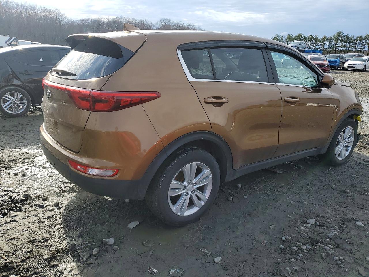 2017 KIA SPORTAGE LX
