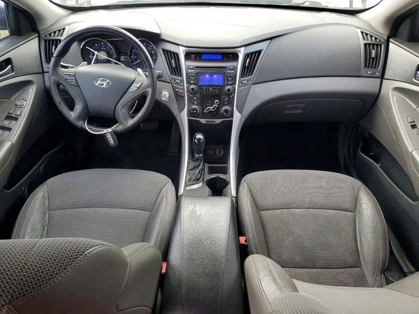 2013 HYUNDAI SONATA