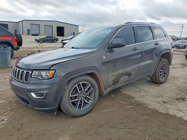 2020 JEEP GRAND CHEROKEE LAREDO 4X4
