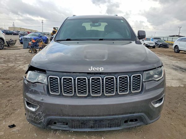 2020 JEEP GRAND CHEROKEE LAREDO 4X4