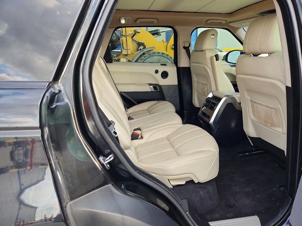 2017 LAND ROVER RANGE ROVER SPORT HSE