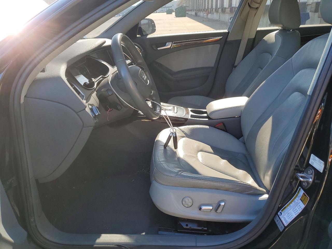 2014 AUDI A4 quattro Premium