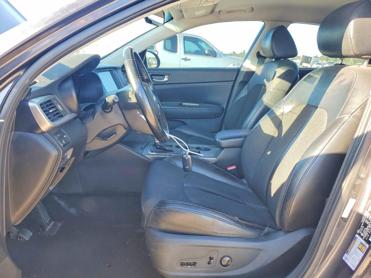 2019 KIA OPTIMA LX, S
