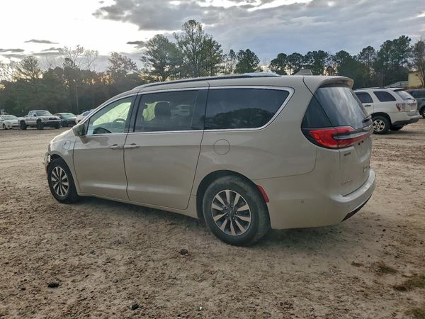 2021 CHRYSLER PACIFICA