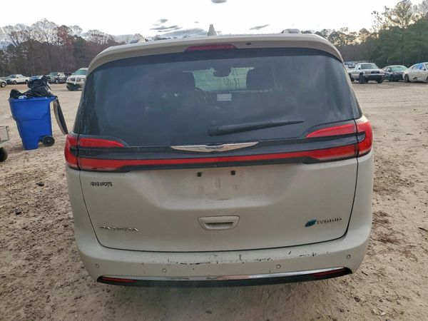 2021 CHRYSLER PACIFICA