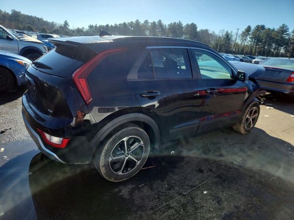 2024 KIA NIRO LX