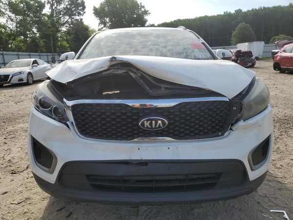 2017 KIA SORENTO